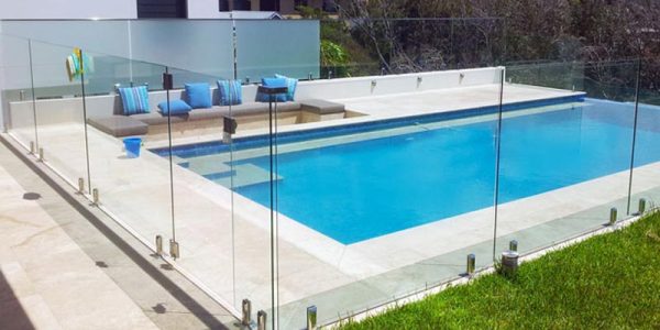 Types-Of-Pool-Fences
