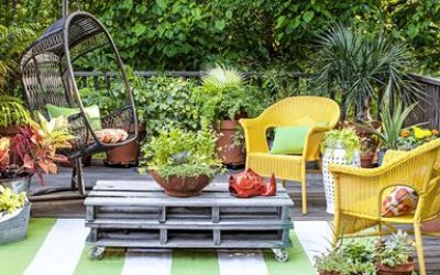 index-small-garden-ideas-1524680753